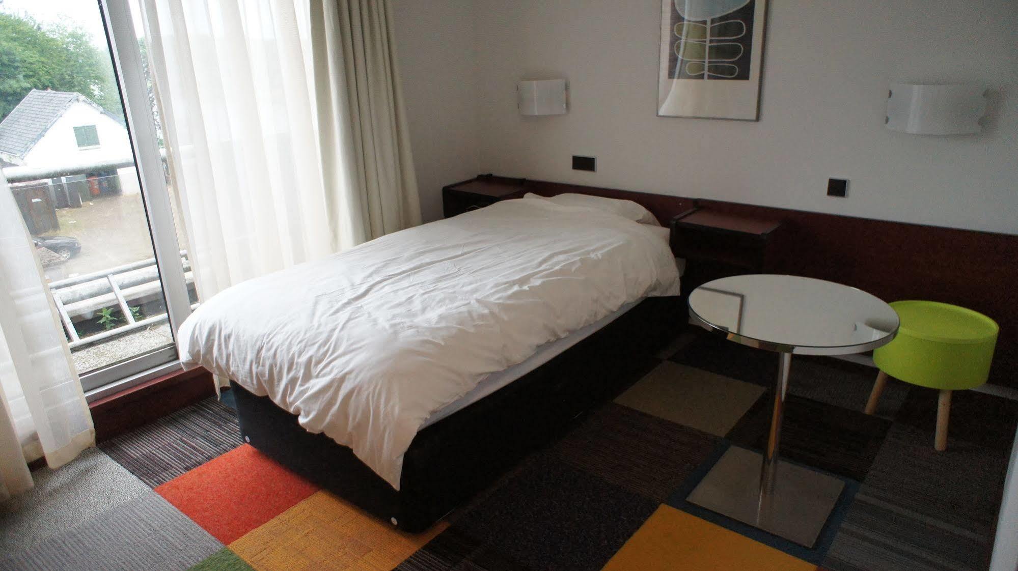The Budget Hotel Hazerswoude-Rijndijk Ngoại thất bức ảnh
